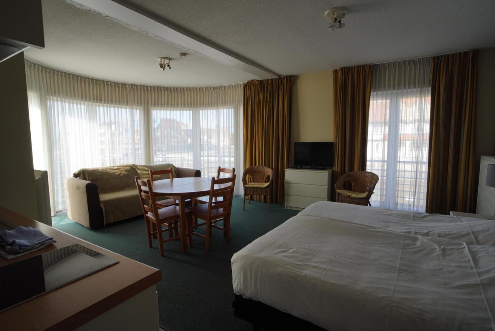 Apparthotel De Wielingen Миделкерке Екстериор снимка
